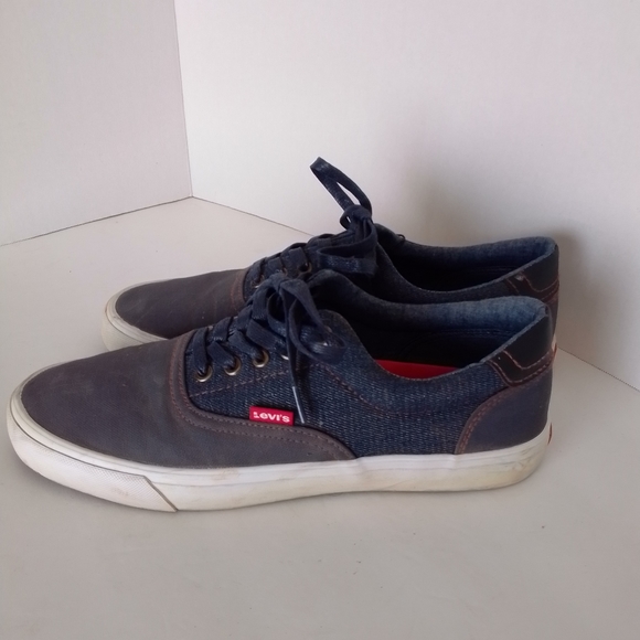 Levi's men's slip on shoes size 10 - Picture 3 of 10
